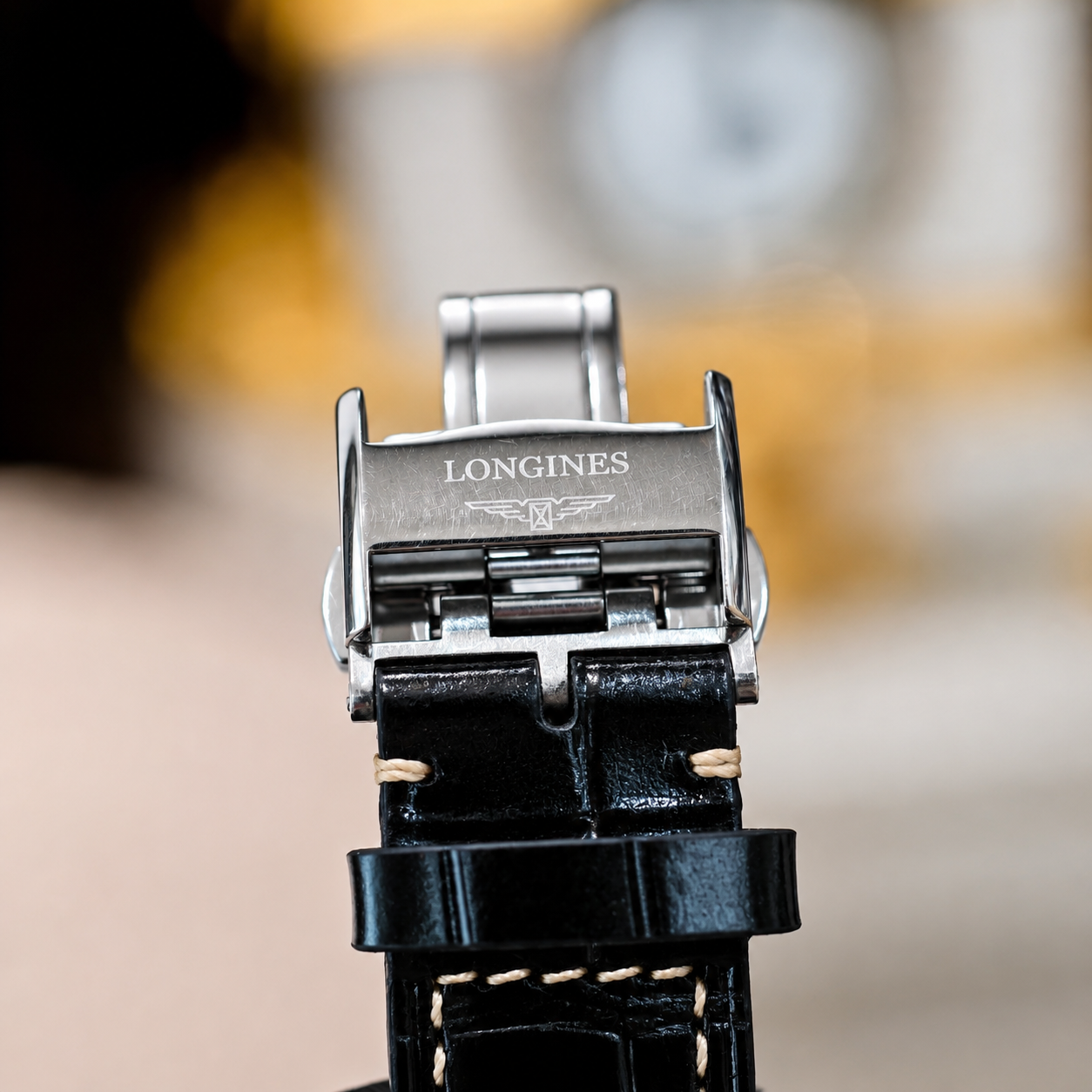 ChatGPT Image 12_00_27 6 thg 8, 2026